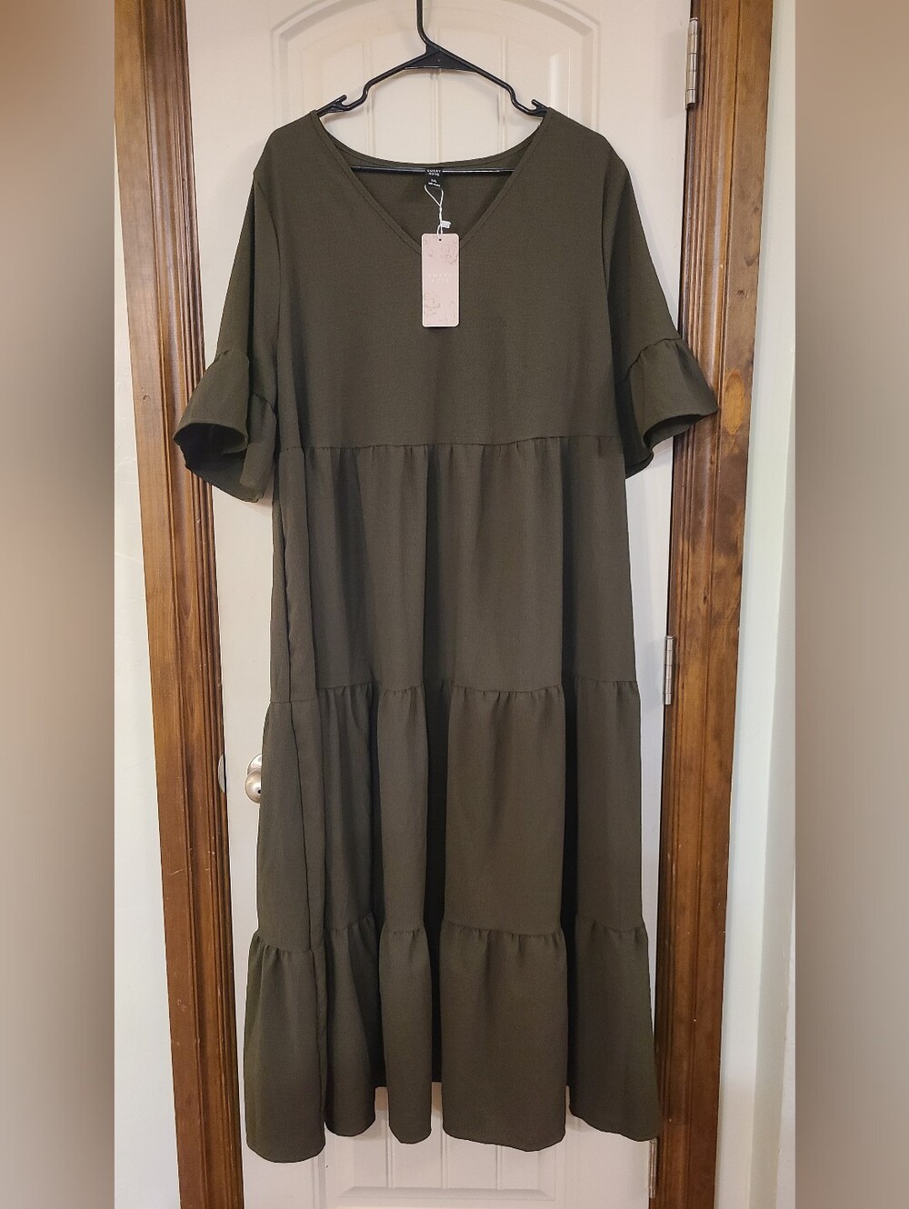 Emery Rose Tiered V-Neck Maxi Dress - Olive Green Size 3XL